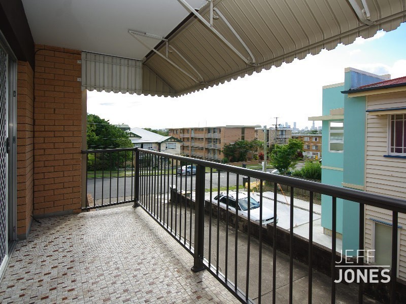1/58 Rialto Street, Coorparoo QLD 4151