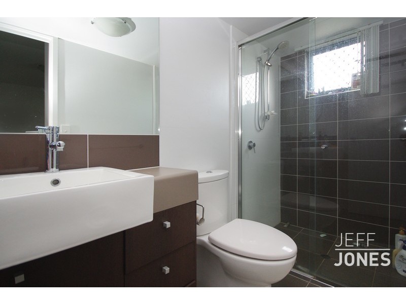 1/1 Dulwich Road, Yeronga QLD 4104