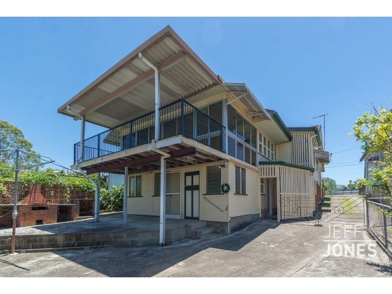 11 Salisbury Street, Woolloongabba QLD 4102