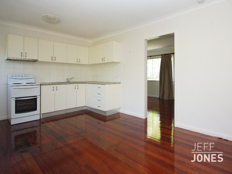 2/36a Newdegate Street, Greenslopes QLD 4120
