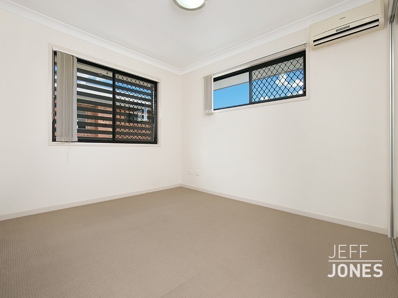 3/24 Kennington Road, Camp Hill QLD 4152