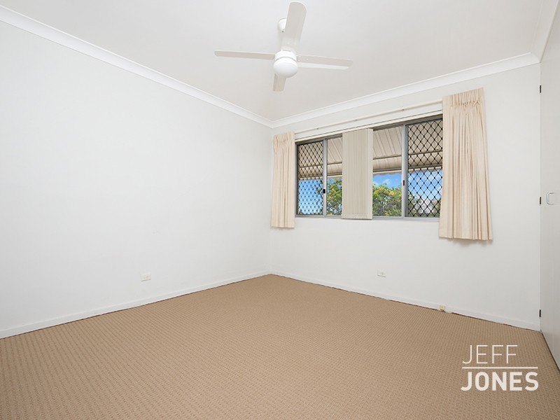 2/56 Kirkland Avenue, Coorparoo QLD 4151