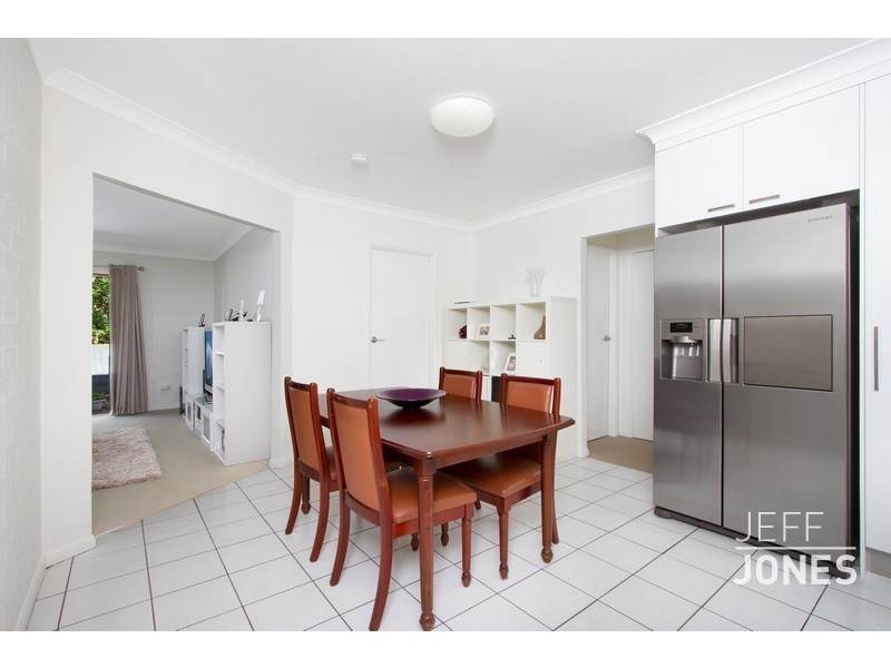 4/54 Douglas Street, Greenslopes QLD 4120