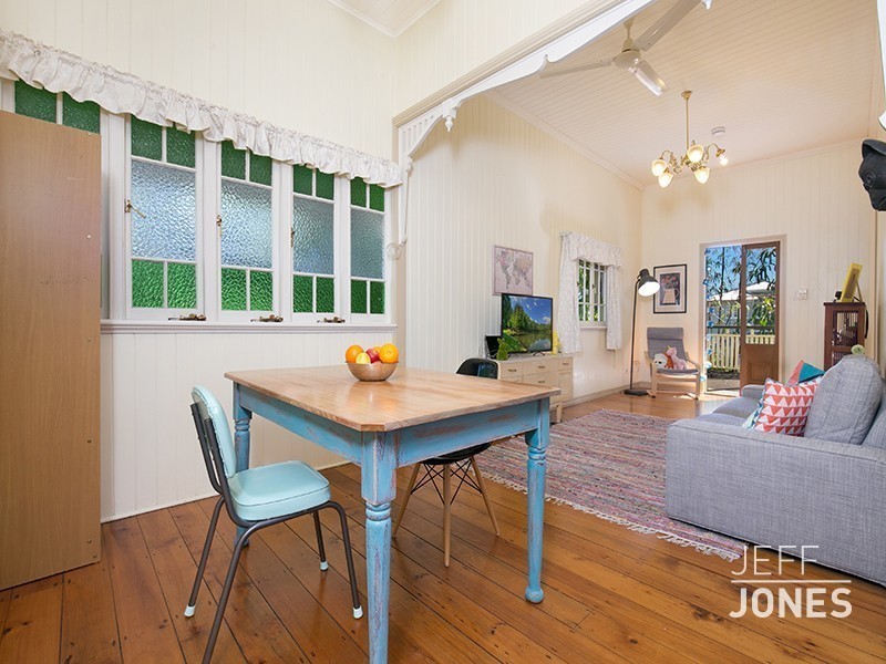 94 Linton Street, Kangaroo Point QLD 4169