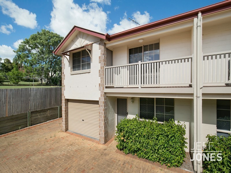 3/74 Newdegate Street, Greenslopes QLD 4120