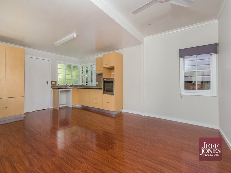35 Myrtle Street, Woolloongabba QLD 4102