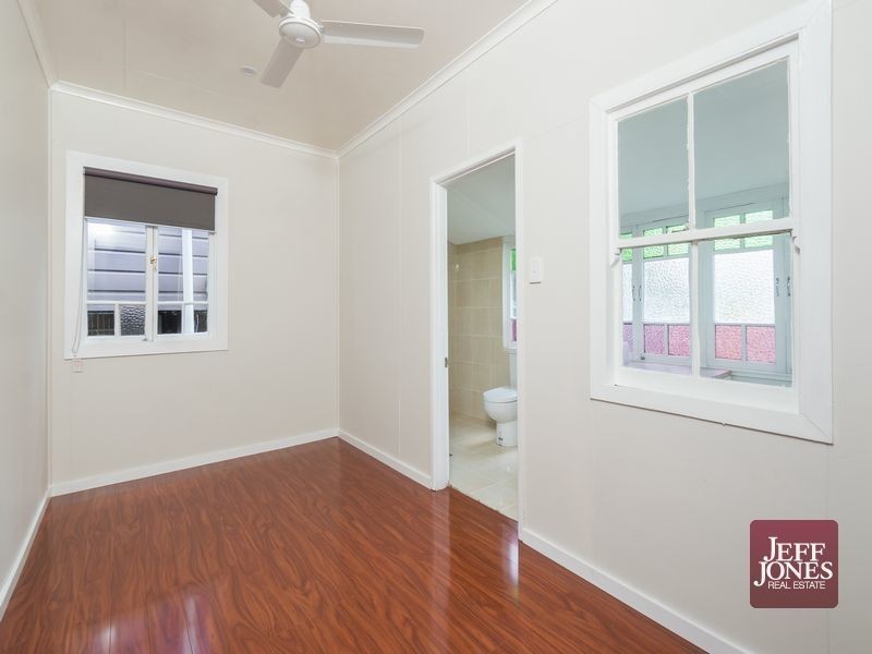 35 Myrtle Street, Woolloongabba QLD 4102