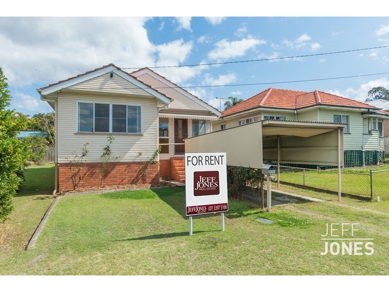 8 Old Northern Road, Everton Park QLD 4053
