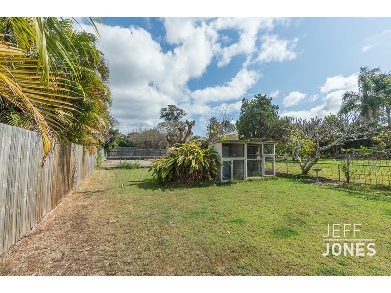 8 Old Northern Road, Everton Park QLD 4053