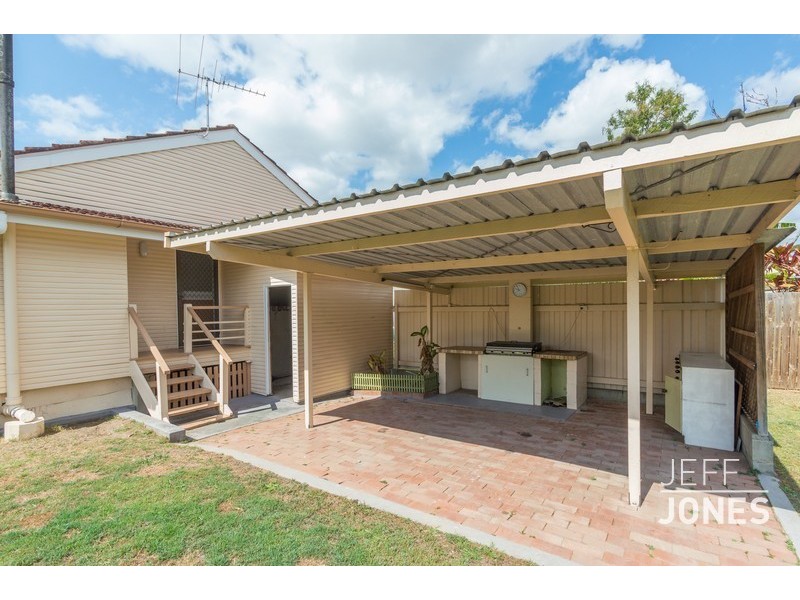 8 Old Northern Road, Everton Park QLD 4053