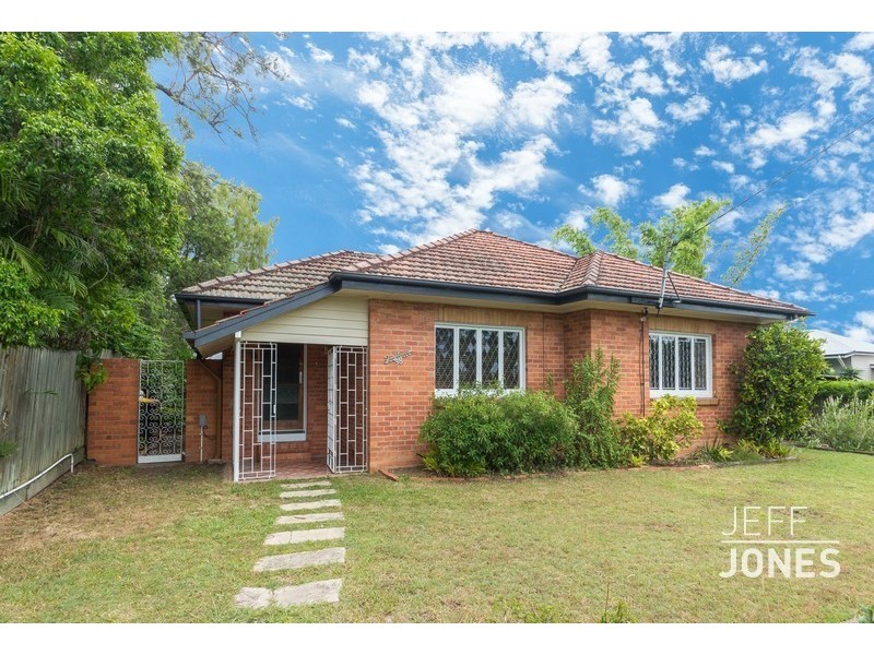 38 Grimes Street, Yeronga QLD 4104