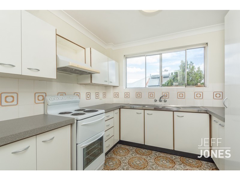 1/35 Henry Street, Greenslopes QLD 4120