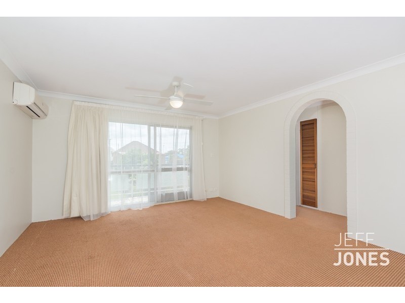 1/35 Henry Street, Greenslopes QLD 4120