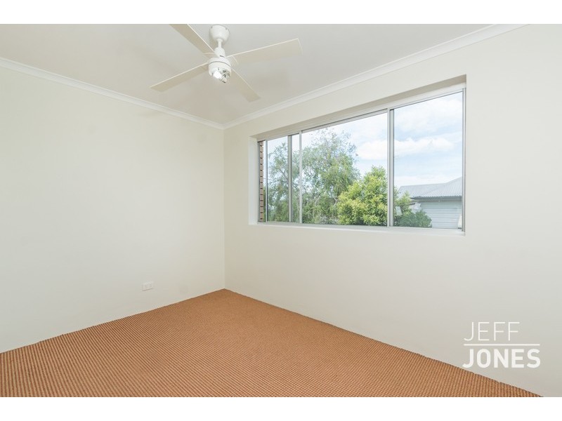 1/35 Henry Street, Greenslopes QLD 4120
