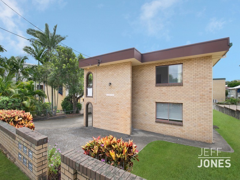 2/30 Wellington Street, Coorparoo QLD 4151