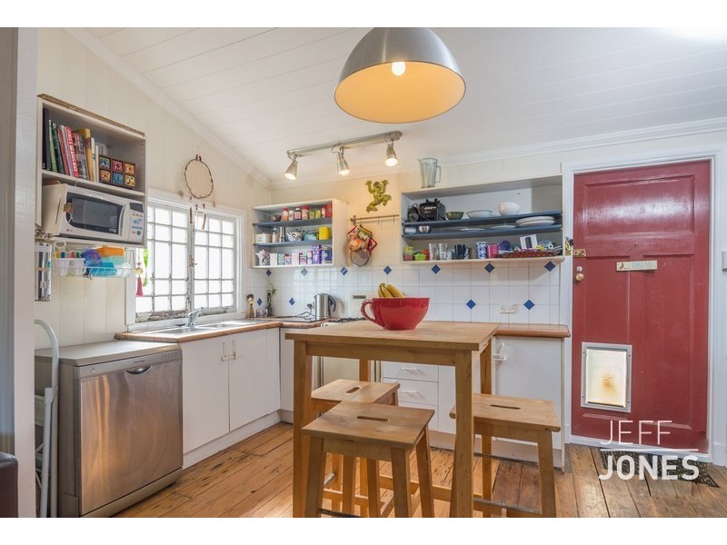 2 Glen Street, Highgate Hill QLD 4101