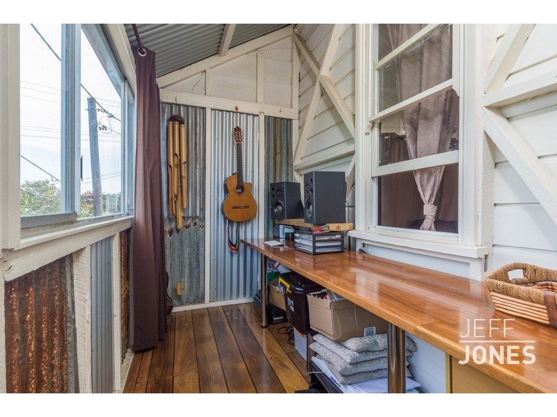 2 Glen Street, Highgate Hill QLD 4101
