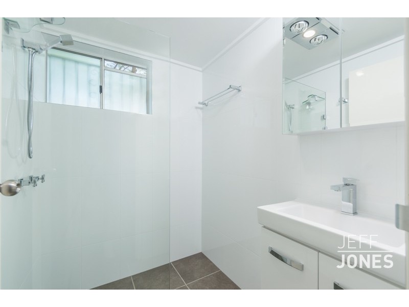 1/558 Logan Road, Greenslopes QLD 4120