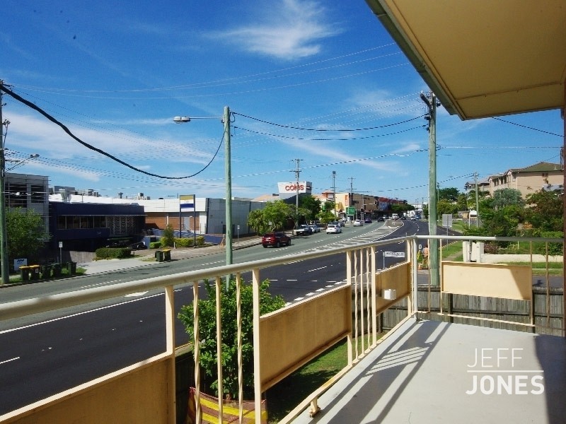 8/243 Old Cleveland Road, Coorparoo QLD 4151