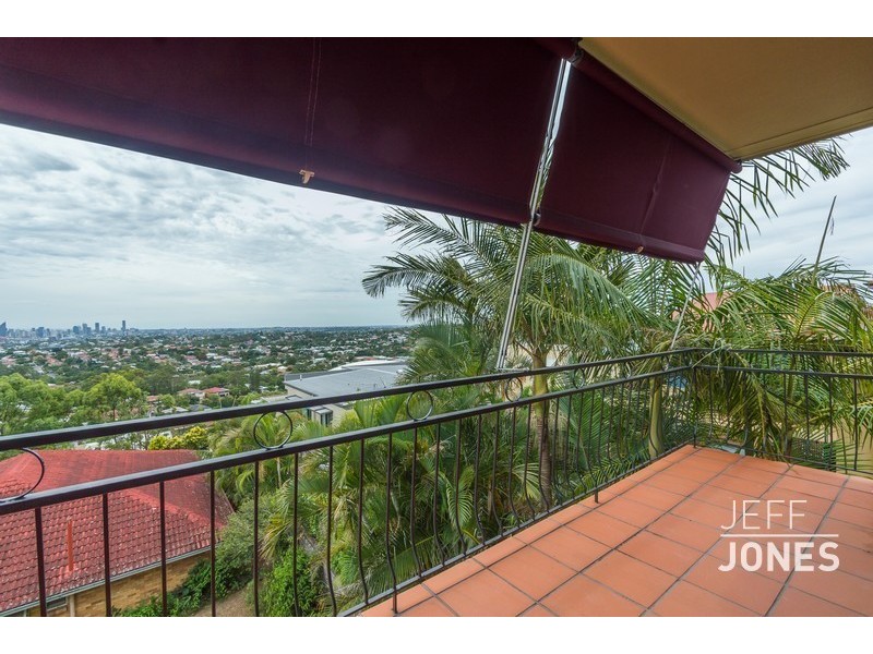 4/6 Garvary Street, Holland Park QLD 4121
