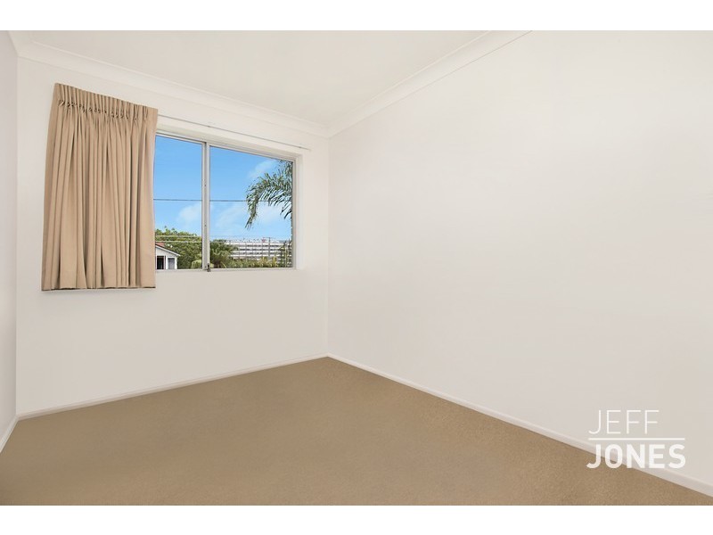 3/74 Henry Street, Greenslopes QLD 4120
