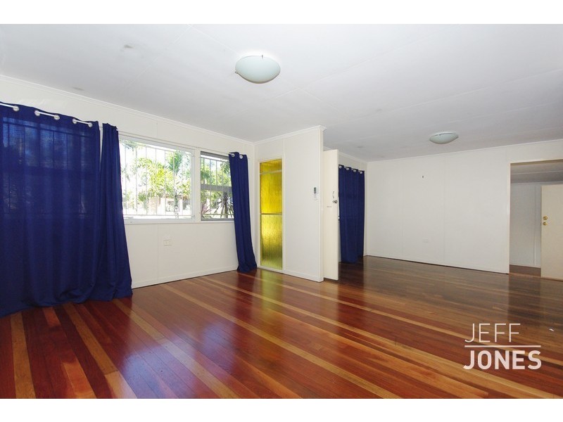 16 Yarranabbe Street, Mount Gravatt East QLD 4122