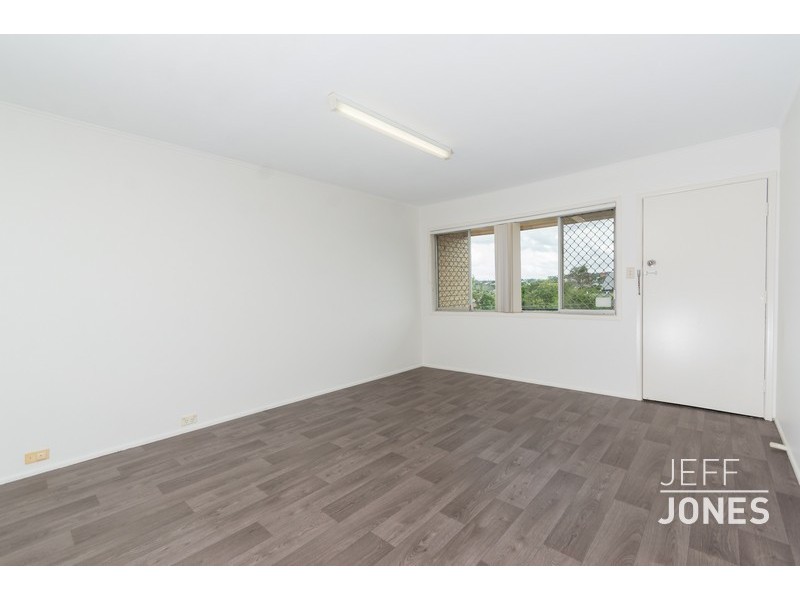 2/32 Fifth Avenue, Coorparoo QLD 4151