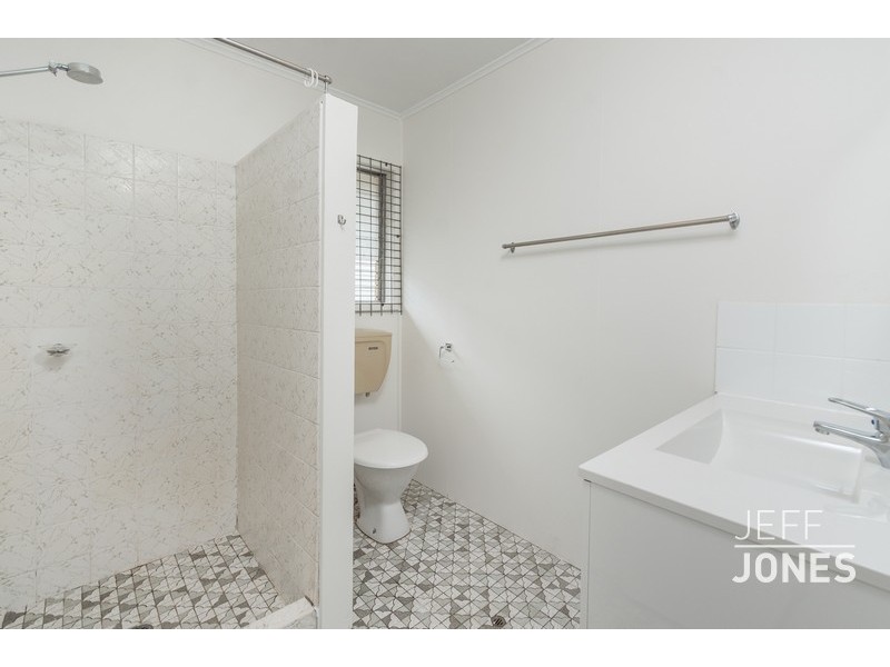 2/32 Fifth Avenue, Coorparoo QLD 4151