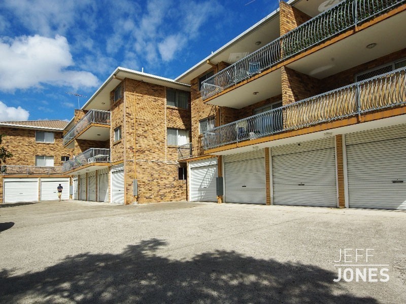 9/558 Logan Road, Greenslopes QLD 4120
