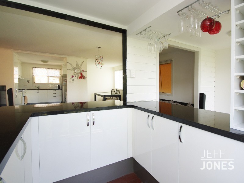 84 Nicholson Street, Greenslopes QLD 4120
