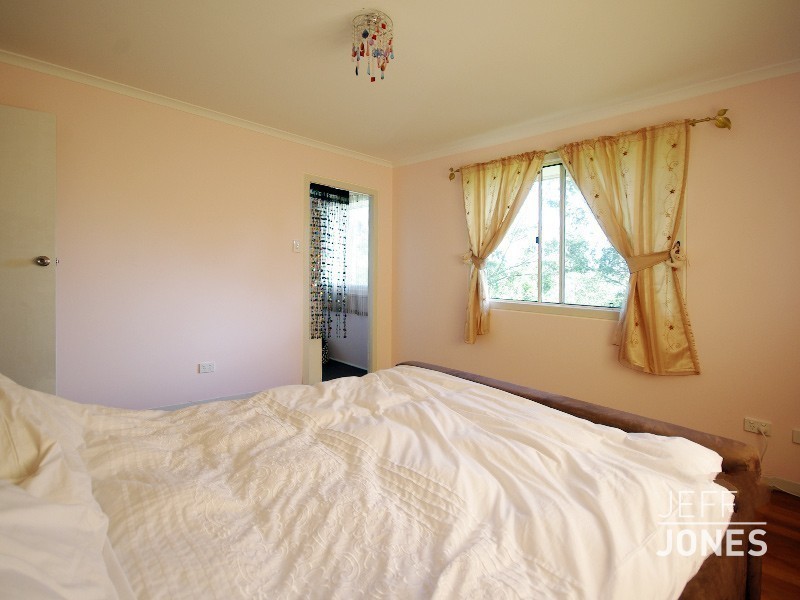 84 Nicholson Street, Greenslopes QLD 4120