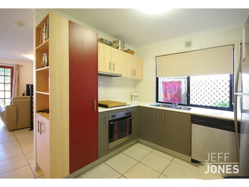 1/106 Juliette Street, Greenslopes QLD 4120