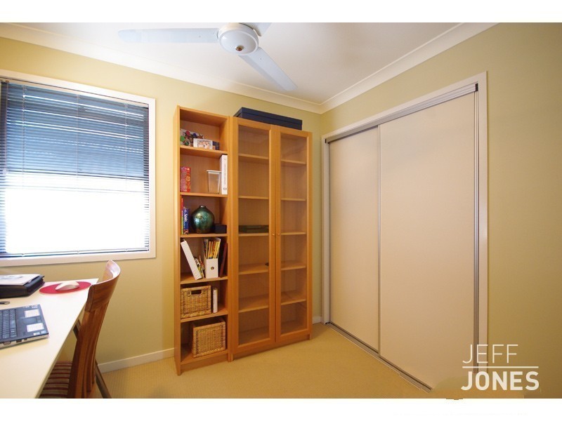 1/106 Juliette Street, Greenslopes QLD 4120