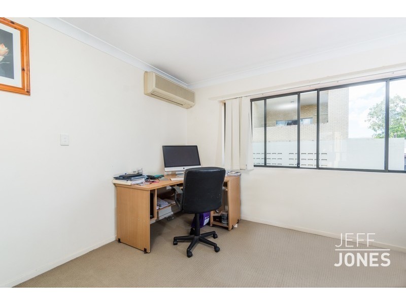 8/10 Amelia Street, Coorparoo QLD 4151