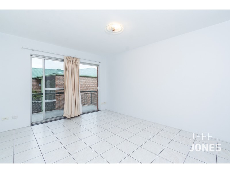 60 Marquis Street, Greenslopes QLD 4120