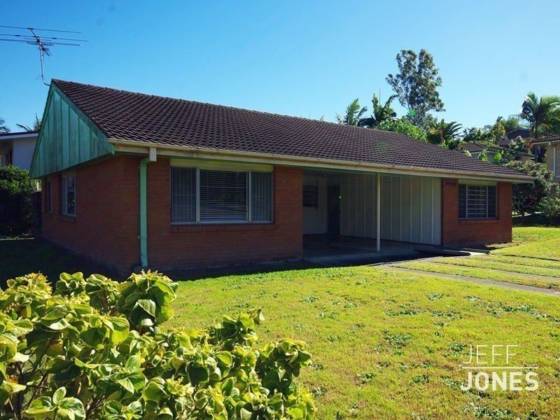 1/2 Bankside Street, Nathan QLD 4111