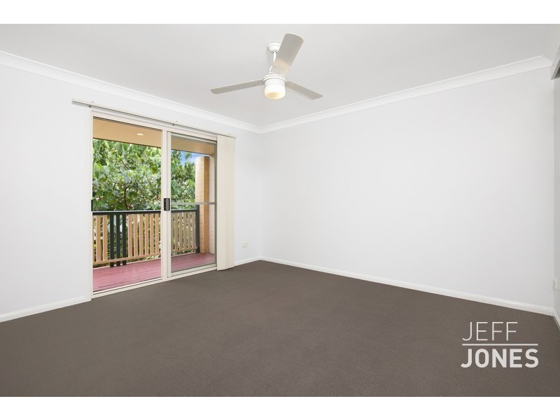 5/18 Baron Street, Greenslopes QLD 4120