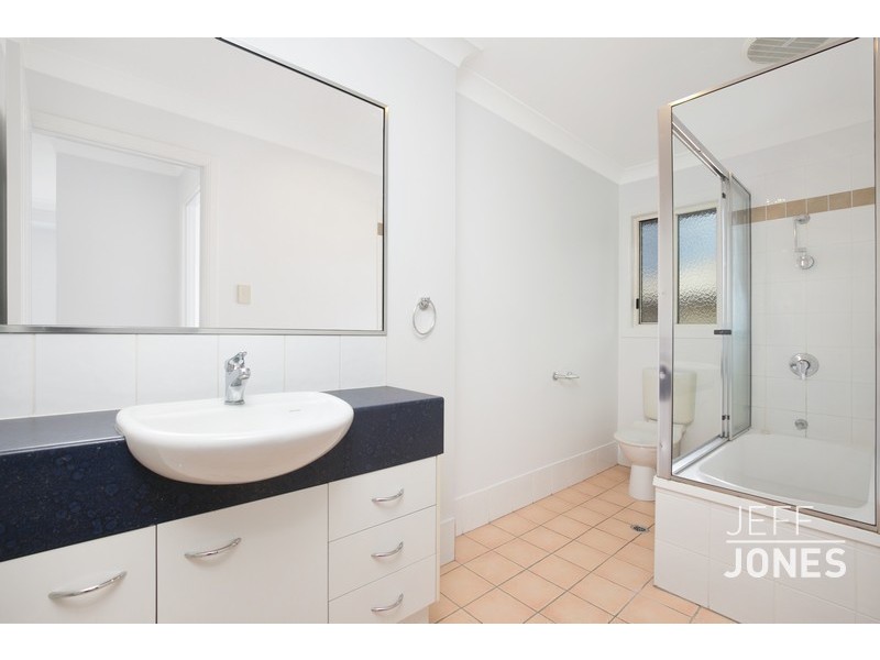 5/18 Baron Street, Greenslopes QLD 4120