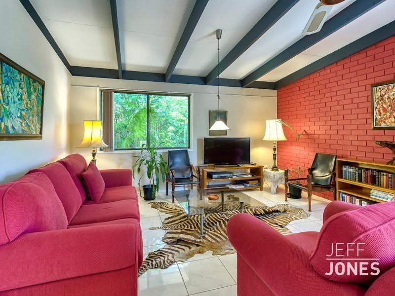 287 Winstanley Street, Carindale QLD 4152