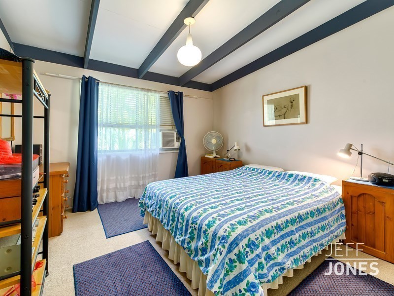 287 Winstanley Street, Carindale QLD 4152