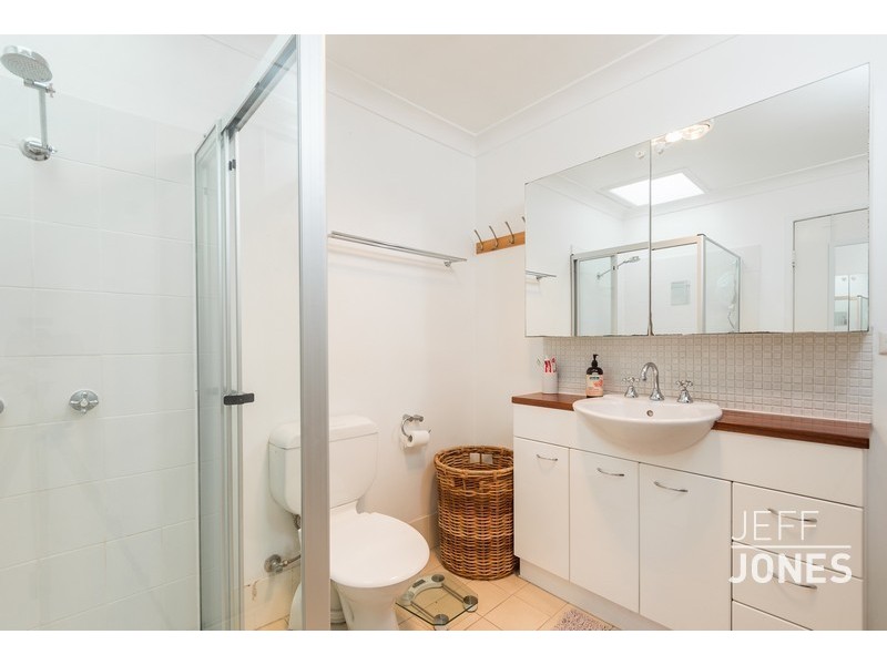 376 Winstanley Street, Carindale QLD 4152