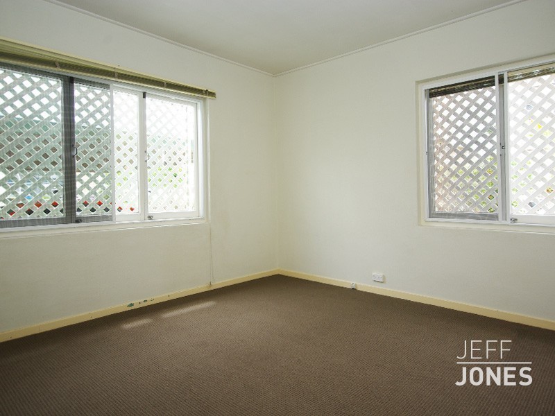 5/7 Regina Street, Greenslopes QLD 4120