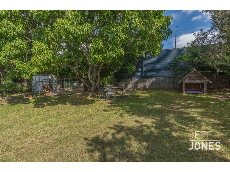 5 Long Street, Camp Hill QLD 4152