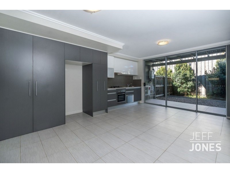 89/123 Barrack Road, Cannon Hill QLD 4170