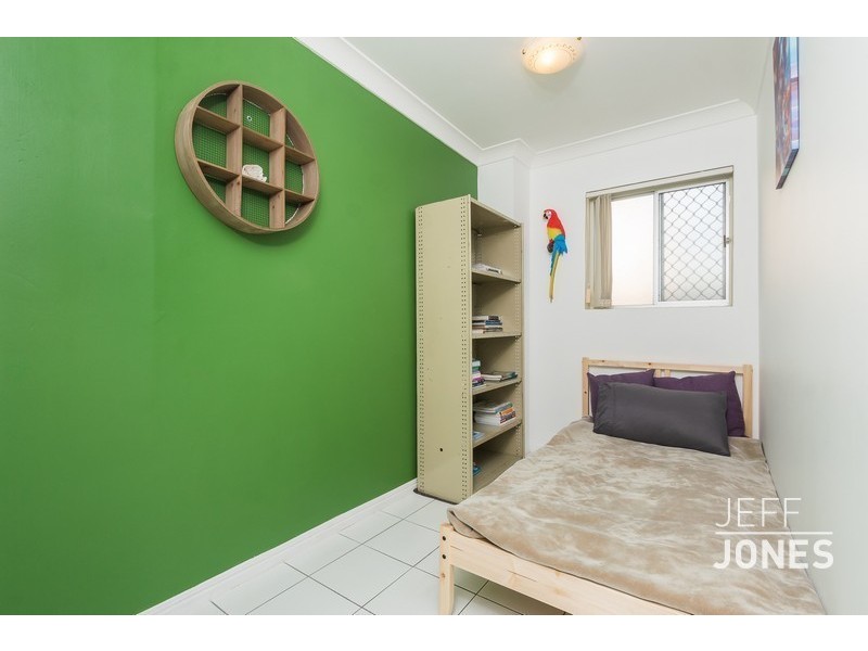 2/43 Hunter Street, Greenslopes QLD 4120