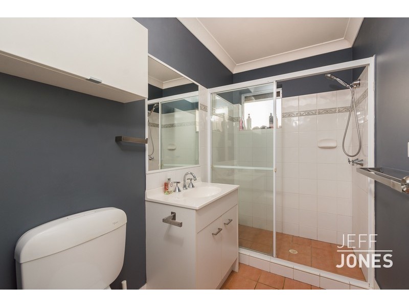 2/43 Hunter Street, Greenslopes QLD 4120