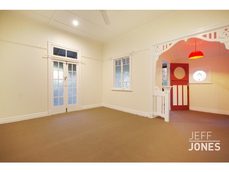 23 Instow Street, Yeronga QLD 4104