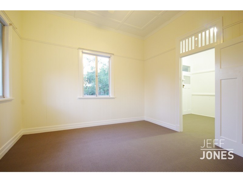 23 Instow Street, Yeronga QLD 4104