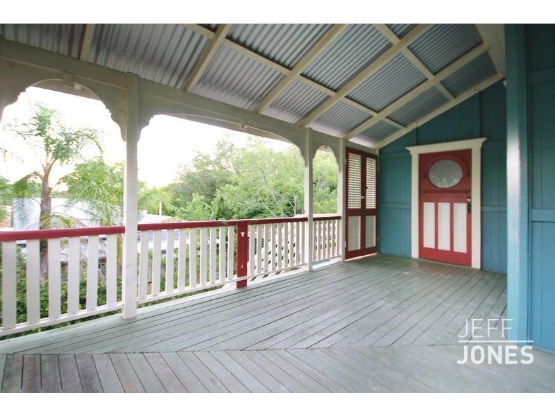 23 Instow Street, Yeronga QLD 4104