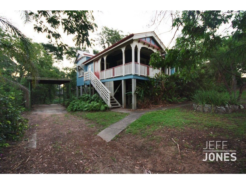 23 Instow Street, Yeronga QLD 4104